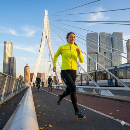 TechBoost | Running Jacket | Fluo Geel | Dames